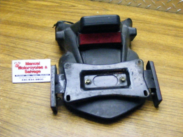 03 2003 Ducati 620 Sport guardabarros trasero placa montaje de luz Foto 1 de 1