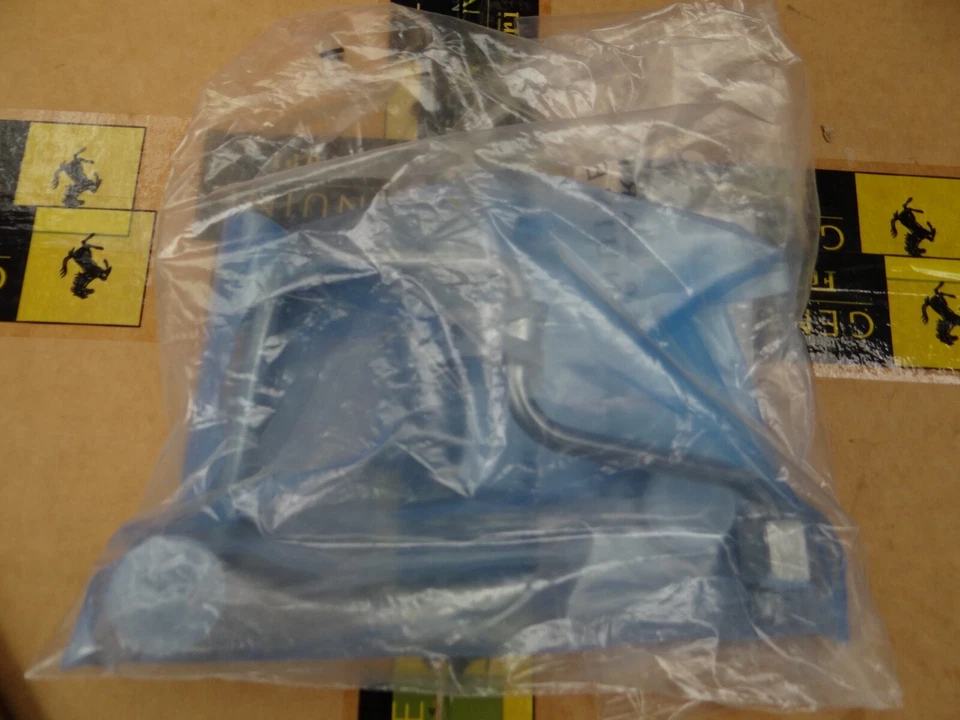 FERRARI F12 FF GTC4 Lusso LaFerrari tubo de combustible de campo # 254515 Foto 1 de 1