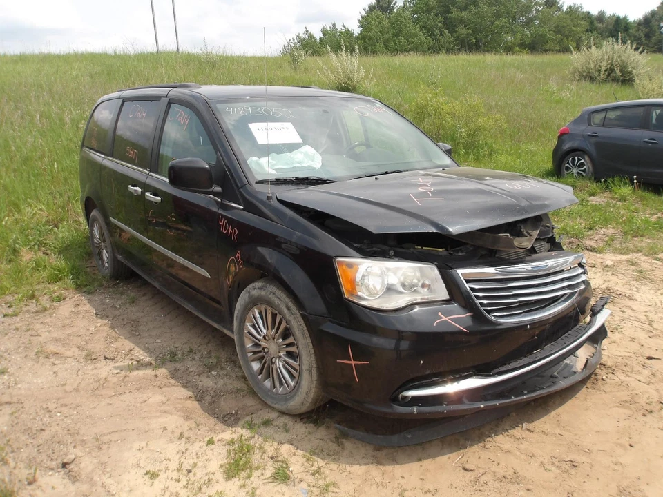 Interruptor de encendido usado se adapta a: Chrysler Town & Country 2013 encendido sin estrella remota Foto 1 de 4