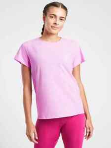 Athleta Women's Ultimate Train Tee Short Sleeve Shirt Opaque Lilac 530587