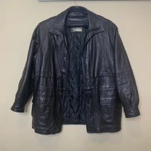 Boston Outfitters schwarzer Ledermantel Jacke Herren L Reißverschluss & Druckknopf Stehkragen - Bild 1 von 12