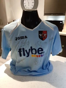 Signiertes Exeter City Fußball Trikot Autogramme handsigniert Erwachsene Auswärts klein selten - Bild 1 von 3