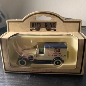 Lledo Days Gone 1933 Packard Town Van for H.J. Heinz 57 Varieties Co. 122 NIB - Picture 1 of 9