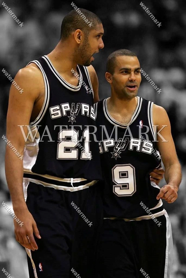 Foto foco RW14 Tony Parker - Tim Duncan San Antonio Spurs 8x10 11x14 16x20 Foto 1 de 1