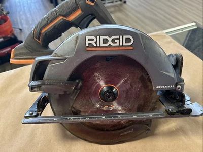 RIDGID R8653 18-Volt  Cordless Brushless 7-1/4" Circular Saw bare tool only - Image 1 of 4