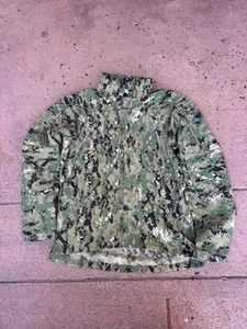 Patagonia AOR2 Level 5 L5 Jacke Softshell mit Kapuze Large Regular - Bild 1 von 4