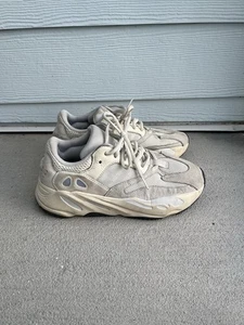 Size 7.5 - Adidas Yeezy Boost 700 Analog Stained - Picture 1 of 15