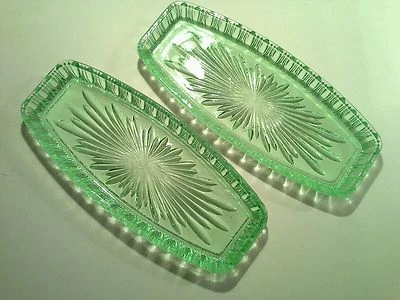 2 Vintage 1930s  Depression Glass Rectangular Biscuit Trays - image 1 of 4