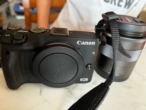 Macchina Fotografica EOS M3 - Foto 1 di 9