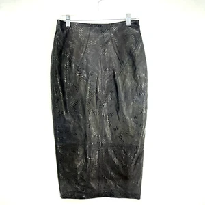 Lora Vintage Black Leather Embossed Detail Midi Skirt Size 38 Made in Israel - Picture 1 of 10