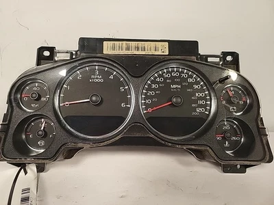 Chevrolet Silverado 1500 Speedometer Speedo Cluster MPH OEM LKQ F2 Foto 1 de 4