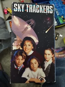 Sky Trackers Vhs - Picture 1 of 2