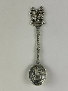 Metall Souvenir Löffel, Holland "Dansers" Tänzer mit Schiff Design, 3-3/16" - Bild 1 von 10