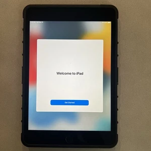 Apple iPad Mini 4 WiFi A1550 64 GB Plateado Desbloqueado - Imagen 1 de 10