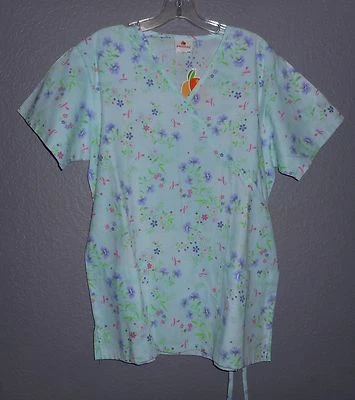 Peaches Scrub Top - Women's Small - CUTE!  Nwt Floral & Breast Cancer Awareness - Image 1 of 4