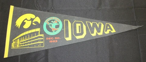 Vintage 1983 Gator Bowl Iowa Hawkeyes 30x12 Pennant Cover