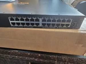 HPE Aruba Networking CX 6000 24G 4SFP Switch L3 - Managed - R8N87A - Photo 1/5