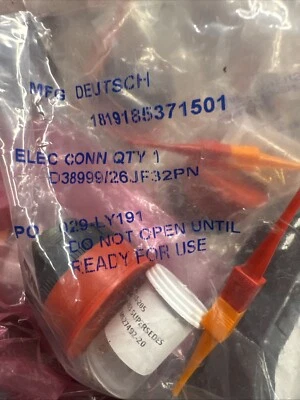 (UP TO 40) Deutsch D38999/26JF32PN Circular Connector 32 Pin Male 1819185371501 - Image 1 of 4