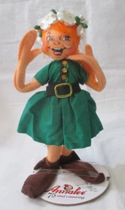 Annalee--2025---9"---Kobold Mädchen---Neu/Etikett & Tasche - Bild 1 von 2