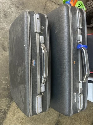 Maleta rígida vintage American Tourister azul/gris 24 pulgadas años 70 llaves incluidas Foto 1 de 4