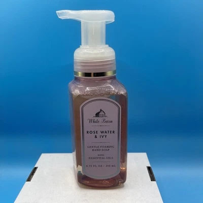 Jabón de manos espumoso suave de agua de rosas e hiedra blanco para baño y cuerpo funciona Foto 1 de 3