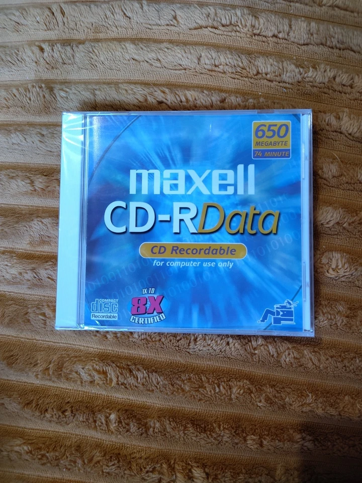 MAXELL CD-R RECORDABLE DISCS 650Mb 74 minute (NIP Still Sealed) B2GOF - Image 1 of 1