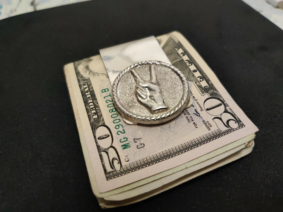 925 sterling silver money clip - Image 1 of 4