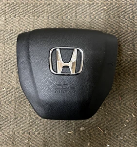 2016-2021 Honda Civic Steering Wheel Airbag - Picture 1 of 2