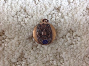 Colgante de servicio 15 años del ejército de EE. UU. era de la Segunda Guerra Mundial - Imagen 1 de 2