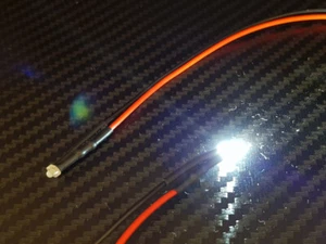 1 pieza LED 1,8 mm BLANCO 4,8 - 12 voltios terminado soldado iluminación coche barco Helii - Imagen 1 de 1