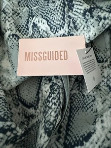 Missguided A Line Mini Snake Satin Lime Skirt 8 Size - Picture 1 of 7