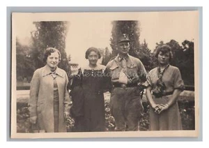 Bad Münster am Stein 1935 - Mann in NS-Uniform Sturmabteilung mit Frauen - Foto - Picture 1 of 2