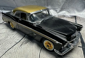 Danbury Mint 1956 DeSoto Adventurer Jet Black Gold 118 Diecast Car - Bild 1 von 24
