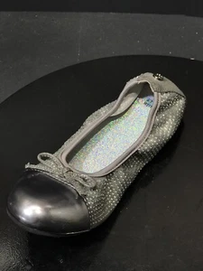 Stuart Weitzman Girl's Fannie Studded Silver Sparkle Ballet Flats Size US 3Y.... - Picture 1 of 8