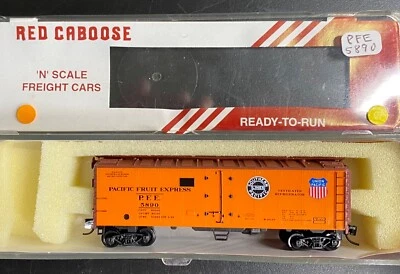 N scale Red Caboose Pacific Fruit Exp refrigerator car #5890 w/MT couplers - Image 1 of 2