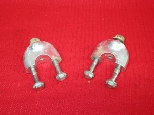 1984 HONDA ATC 200 ES BIG RED handle holder lower clamp pair # 53130958000 - Picture 1 of 5