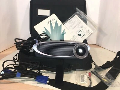 InFocus LP500 Projector 800x600  - Remote, Manuals, CD, Wires, Case included - Image 1 of 4