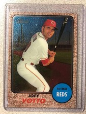 JOEY VOTTO 2017 Topps Heritage Chrome #THC-431 /999 REDS