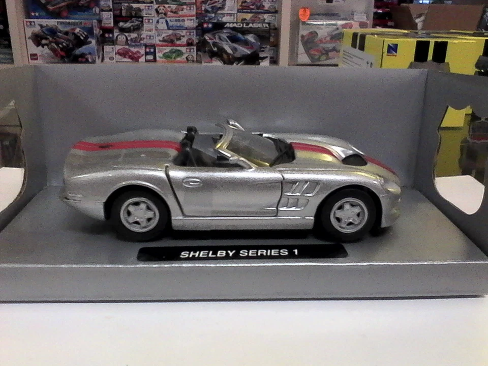 NEW RAY 1:32 AUTO DIE CAST CAR SHELBY SERIES 1  ART. 50493 - Immagine 1 di 1