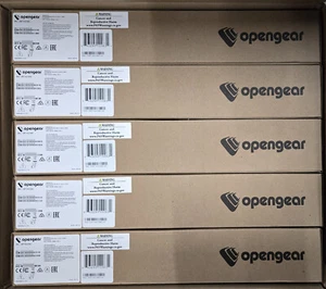 NUEVO Opengear CM7116-2-DAC 16 puertos puerto serie servidor con 2x PS - Imagen 1 de 1