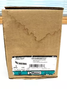 Panduit DPA48688TGY Patchpanel, 48 Ports abgewinkelter Cat6, neu! - Bild 1 von 4
