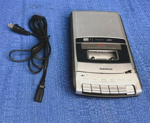 Radio Shack CTR-121 Desktop Cassette VOX Voice Recorder with Power Cord - Picture 1 of 13