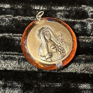 Vintage Amber Faceted Czech Glass Mother Mary Rosary Box Relic Holder Pendant 1” - Picture 1 of 6