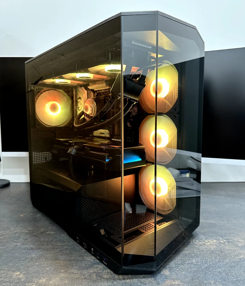 GAMING PC / AMD Ryzen 9800X3D / RTX 5090 / 6TB M.2 SSD / 128GB DDR5 RAM - Image 1 of 4