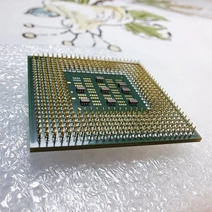 Intel Pentium 4 Processor SL5TG ~ 1.4GHZ/256/400 - Picture 1 of 12