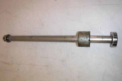 1998 suzuki intruder 800 REAR AXLE BACK WHEEL RIM PIVOT BOLT AXEL Foto 1 de 4