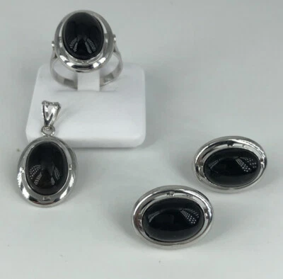 Parure in pasta di onice e argento - Immagine 1 di 4