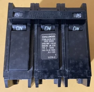 Disyuntor eléctrico Challenger 15 Amp 3 polos C315 tipo C - Imagen 1 de 6