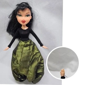 Bratz Behind the Scene Fashion Doll Amelie Haute Couture- BROKEN FINGERS  READ - Foto 1 di 17
