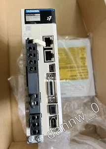 New in box Yaskawa SGD7S-2R8A30A002 AC Servo Drive Free fast shipping - Picture 1 of 5